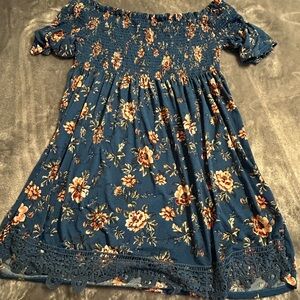 Xhilaration Blue Floral Smocked Top